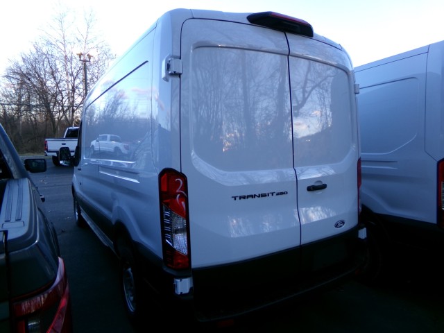 New 2026 Ford Transit 250 Medium Roof Empty Cargo Van - photo 5