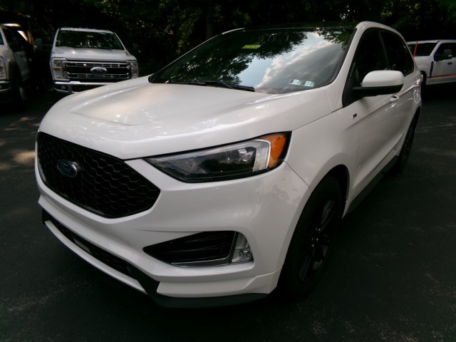 Used 2023 Ford Edge SEL - photo 4