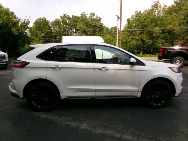 Used 2023 Ford Edge SEL - photo 9