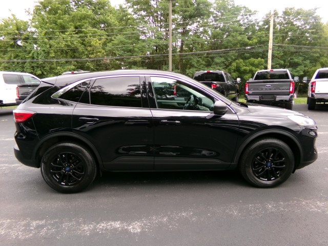 Used 2022 Ford Escape SE - photo 10