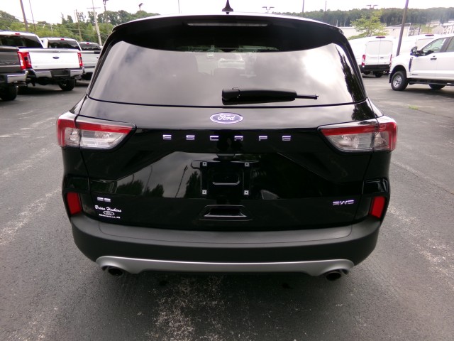 Used 2022 Ford Escape SE - photo 8