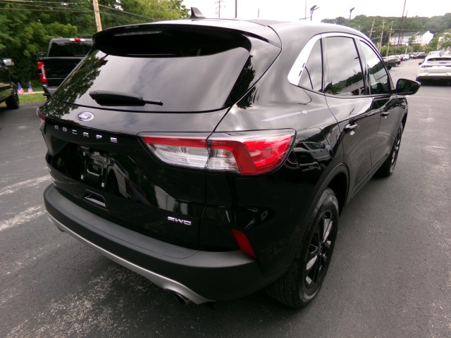 Used 2022 Ford Escape SE - photo 9
