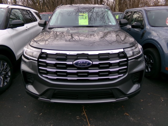 New 2026 Ford Explorer - photo 2