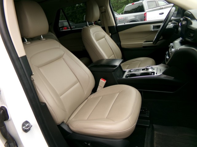 Used 2022 Ford Explorer XLT - photo 11