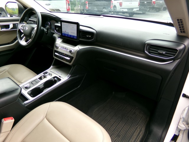 Used 2022 Ford Explorer XLT - photo 12