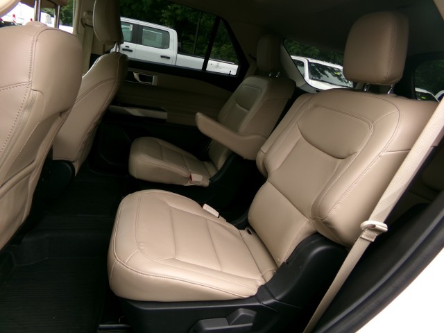Used 2022 Ford Explorer XLT - photo 15