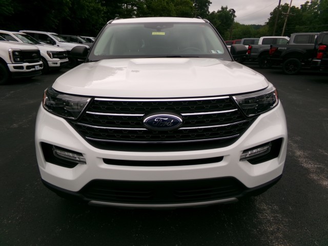 Used 2022 Ford Explorer XLT - photo 3