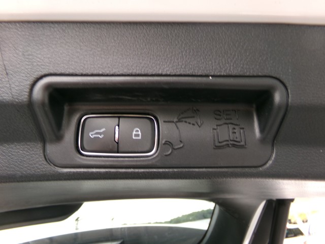 Used 2022 Ford Explorer XLT - photo 31