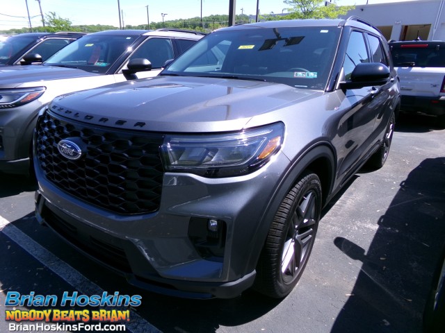 New 2026 Ford Explorer - photo 1