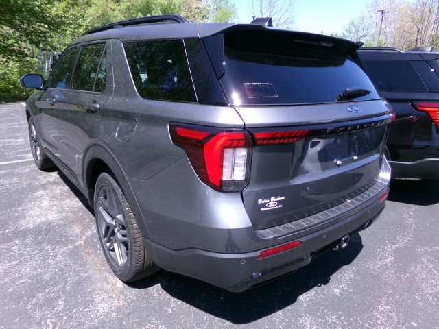 New 2026 Ford Explorer - photo 5