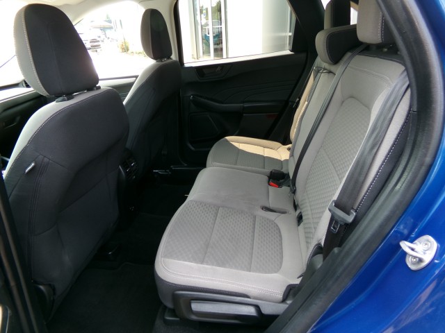 Used 2022 Ford Escape SE - photo 18