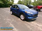 Used 2022 Ford Escape SE thumbnail 1