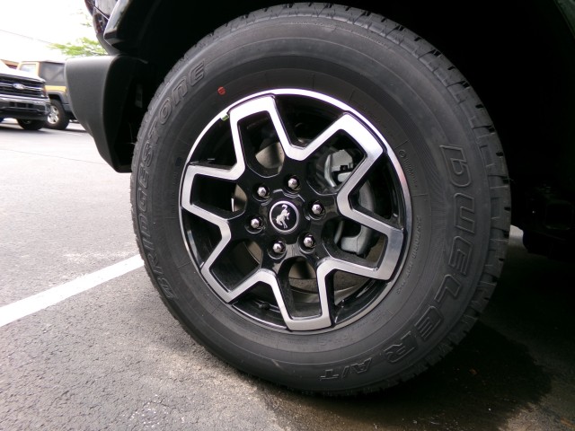 New 2026 Ford Bronco Outer Banks - photo 6