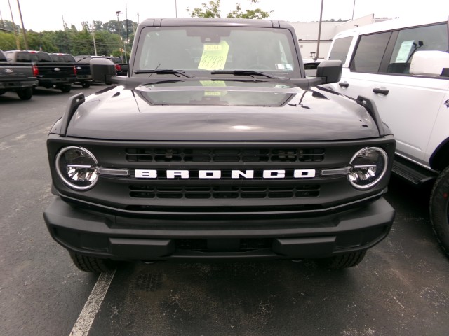 New 2026 Ford Bronco - photo 2