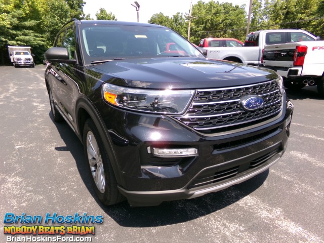 Used 2023 Ford Explorer - photo 1