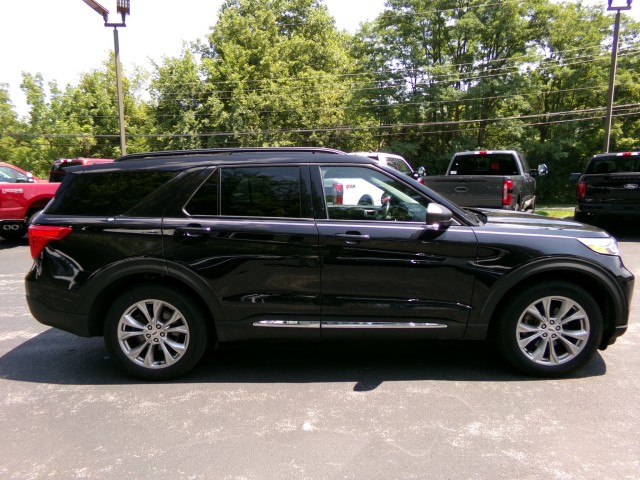Used 2023 Ford Explorer XLT - photo 10