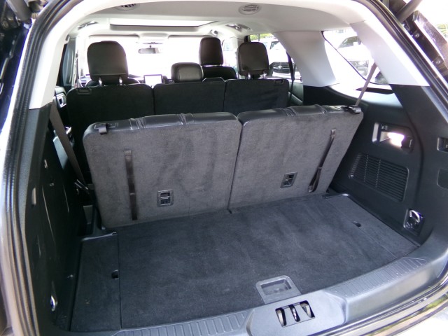 Used 2023 Ford Explorer XLT - photo 30