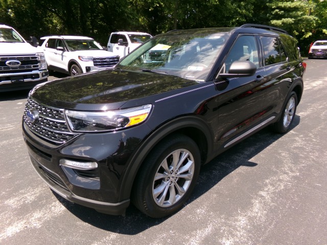 Used 2023 Ford Explorer XLT - photo 5