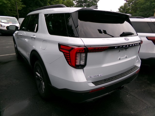 New 2026 Ford Explorer ACTIV - photo 5