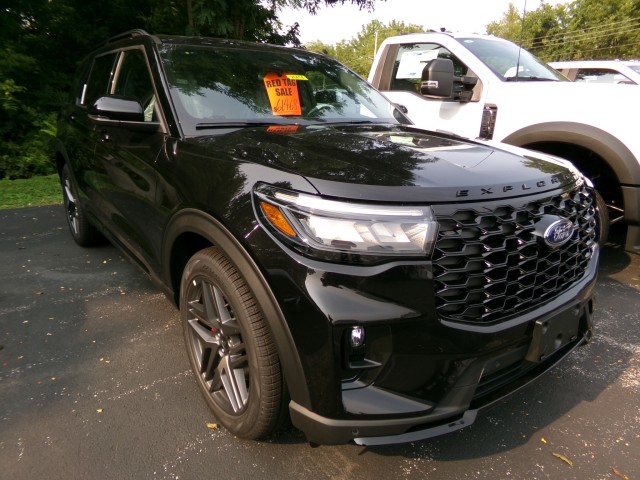 New 2026 Ford Explorer ST - photo 3