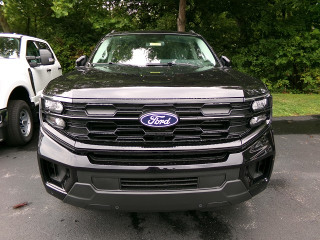 New 2027 Ford Expedition MAX - photo 2