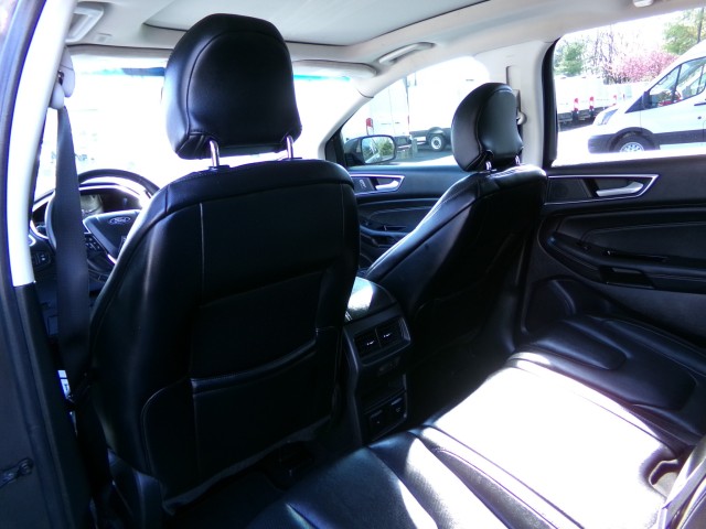 Used 2019 Ford Edge Titanium - photo 15