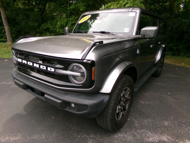 Used 2021 Ford Bronco Outer Banks - photo 4