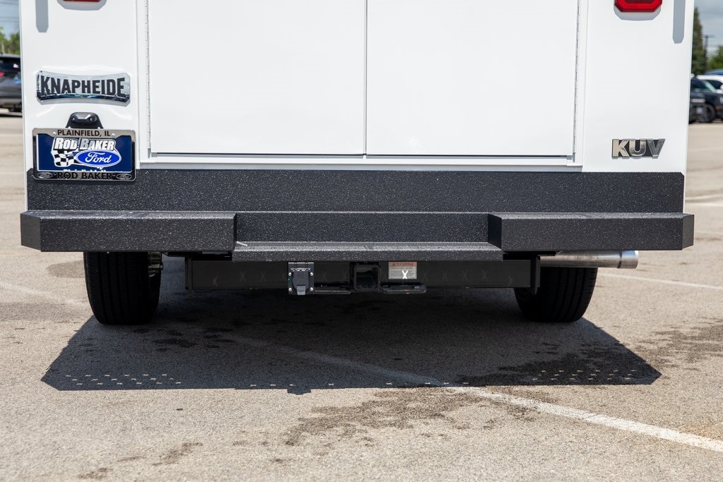 New 2026 Ford E-350 Cutaway - photo 17