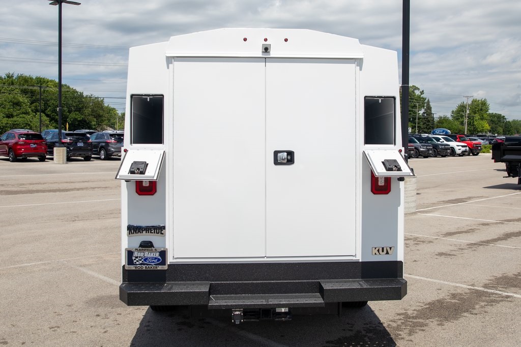 New 2026 Ford E-350 Cutaway - photo 18