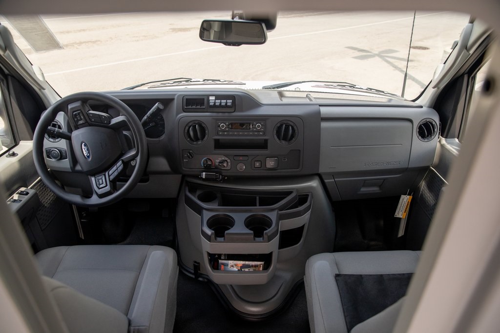 New 2026 Ford E-350 Cutaway - photo 25