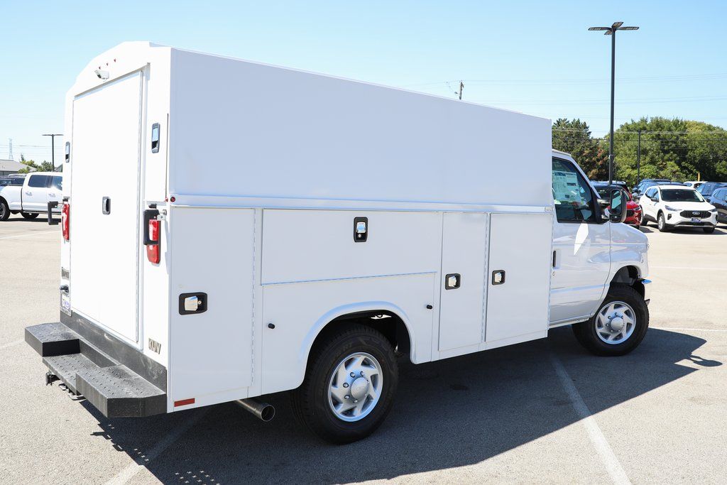 New 2026 Ford E-350 Cutaway - photo 13