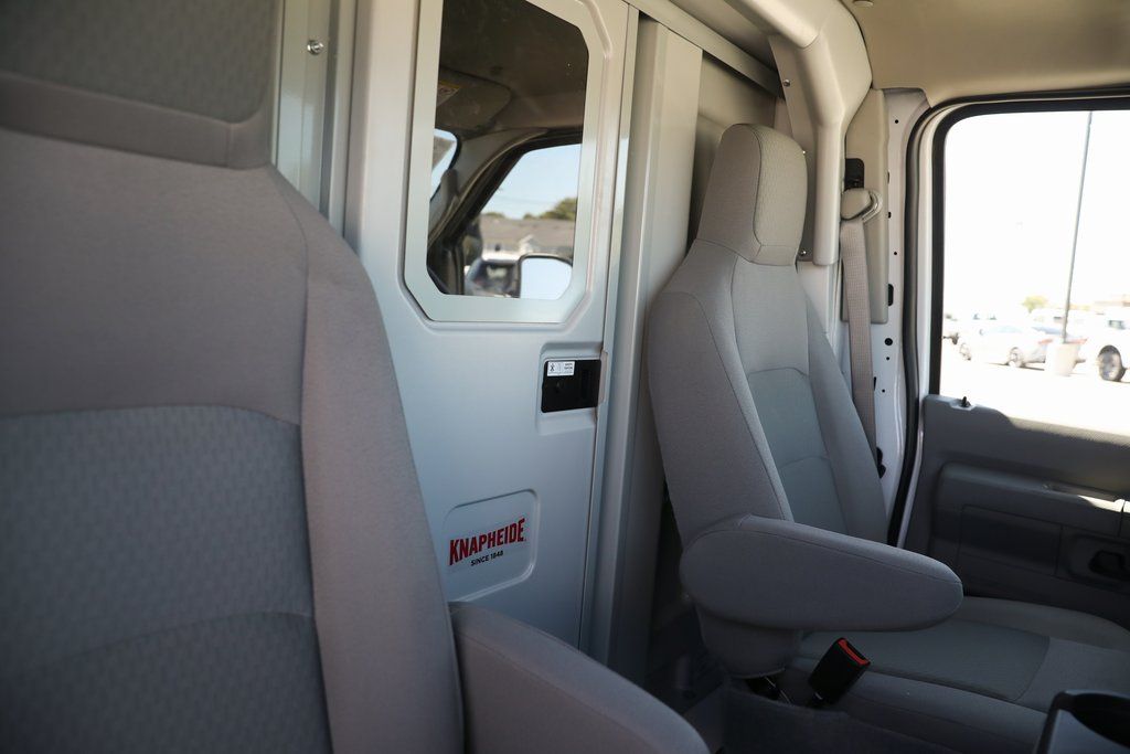 New 2026 Ford E-350 Cutaway - photo 36