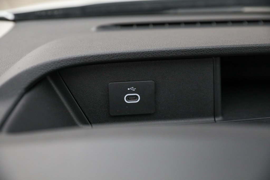 New 2026 Ford Transit 250 Medium Roof Empty Cargo Van - photo 34