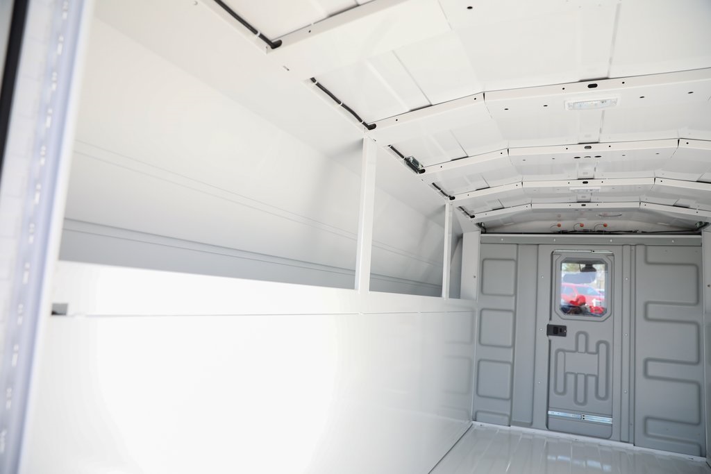 New 2026 Ford E-350 Cutaway - photo 17