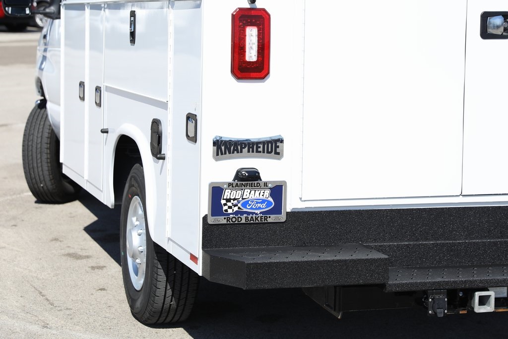 New 2026 Ford E-350 Cutaway - photo 18