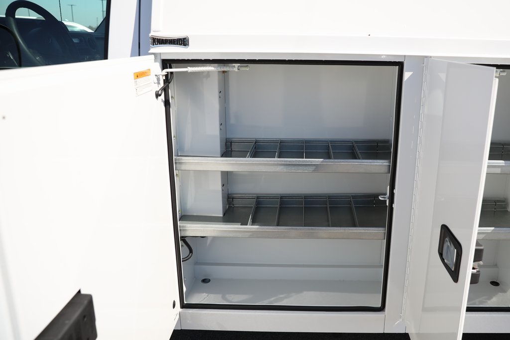New 2026 Ford E-350 Cutaway - photo 22