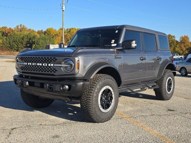 Used 2023 Ford Bronco - photo 1