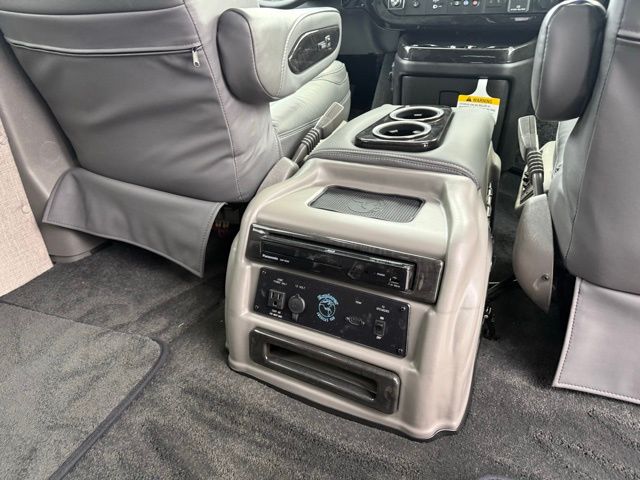 New 2026 Chevrolet Express 2500 Empty Cargo Van - photo 21