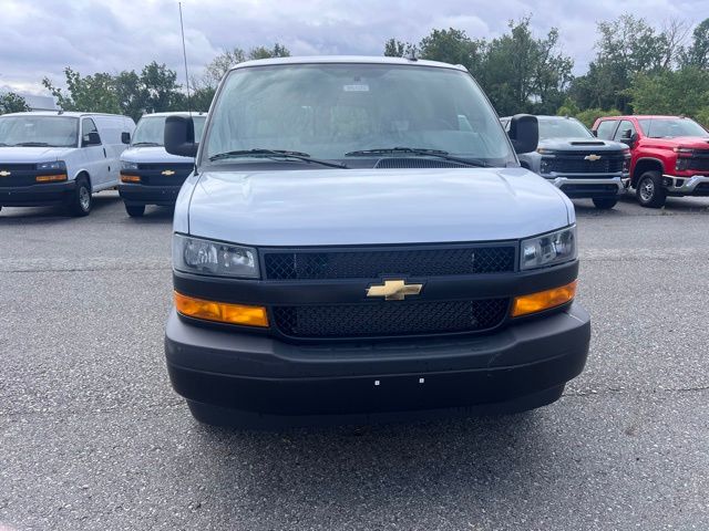 New 2025 Chevrolet Express 2500 - photo 2