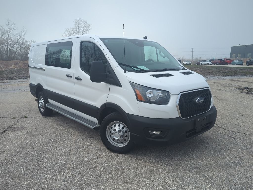 Used 2024 Ford Transit 250 - photo 2