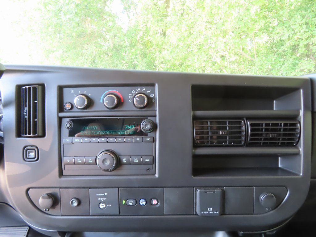 New 2025 Chevrolet Express 2500 Empty Cargo Van - photo 5