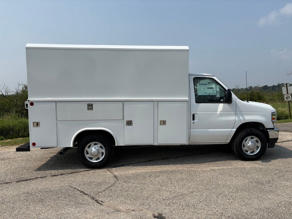 New 2025 Ford E-350 Cutaway - photo 9