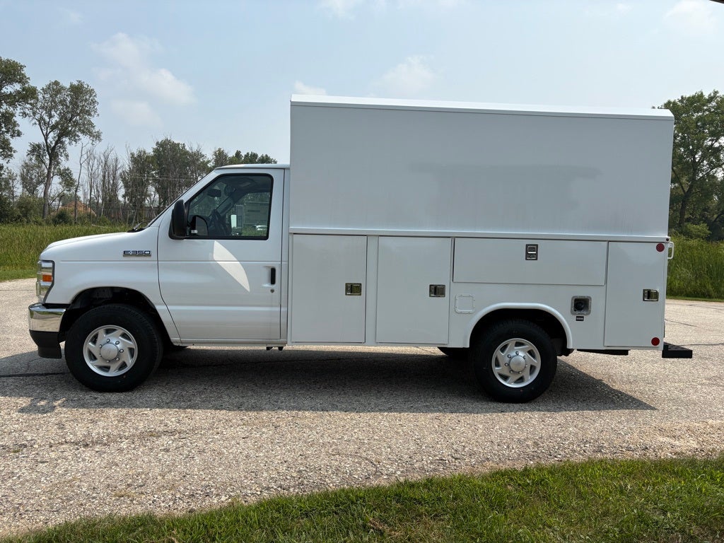 New 2025 Ford E-350 Cutaway - photo 5