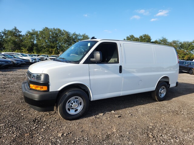 New 2025 Chevrolet Express 2500 - photo 2