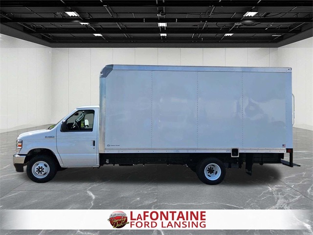 New 1996 Ford E-450 Cutaway - photo 3