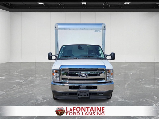 New 1996 Ford E-450 Cutaway - photo 9
