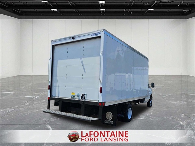 New 1996 Ford E-450 Cutaway - photo 6