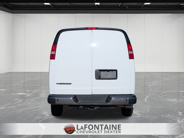 New 2025 Chevrolet Express 2500 Empty Cargo Van - photo 4