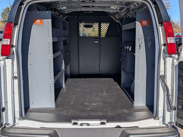 New 2025 Chevrolet Express 2500 Empty Cargo Van - photo 5