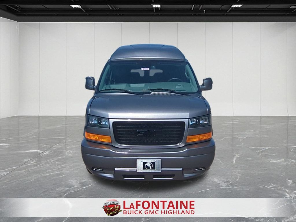 New 2025 GMC Savana 2500 Empty Cargo Van - photo 8